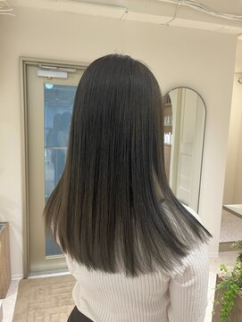 クーナバイトマト 横浜(Cuna by TOMTO) 【KANO】オリーブグレージュ  ダブルカラー  デザインカラー