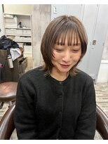 ヘアーサロン 6(hair salon)&nbsp;ウルフ×ダブルカラーのカーキベージュ