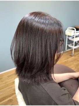 リビングルームス 茅ヶ崎(Living rooms) 外ハネ/レイヤー/ミディアム/30代