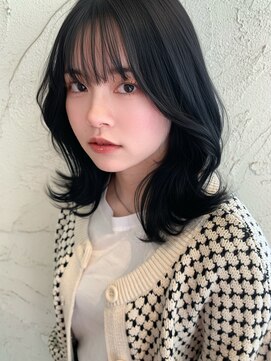 くびれヘア×ブルーブラック