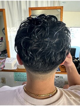 フェードパーマ