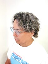 バーチ バイ クロップエス(BIRCH by crop es)&nbsp;白髪ぼかしハイライト×ツイストスパイラルパーマ
