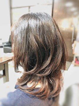 キャン 温品店(CAN) 【ＣＡＮ】大人女子におすすめ！アッシュグレージュ