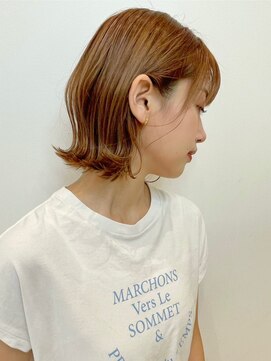 トルネード(TORNADO) オレンジ シルキーベージュ 外ハネパーマ 切りっぱなしボブ t730