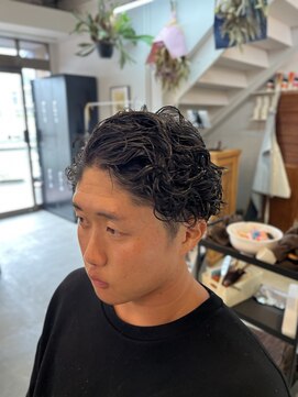 アイノベル(‘Inovel’) 再現性自由自スチームパーマー+デザインカット+トリートメント