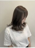 ベージュカラー/