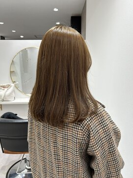 ハグ 横浜(HUG) ブリーチなしWカラーメルティーブラウン