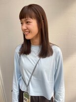 リビング 学芸大学(Living)&nbsp;鎖骨下ミディアムヘア/眉上カット