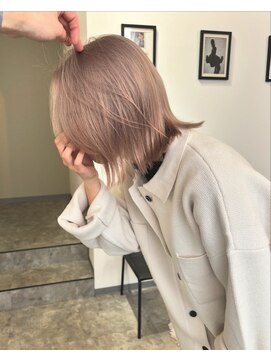 アットラップレーヴ(attrape-reve) 暖色ベージュ【高橋ユウキ】