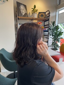 リノ(LINO) ウェーブヘア