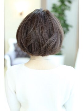 アルトリスト(Altruist Aging×HAIR&SPA) ☆イメチェンピンクベージュアンブレラカラー前髪クールショート