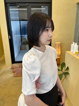 スニュウ(snuw) 切りっぱなしボブ/ボブ/前髪カット/シースルーバング/縮毛矯正