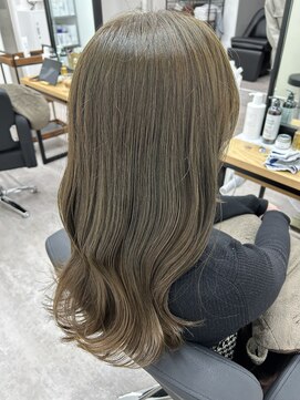 アン ビー(an B) オリーブベージュ