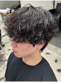 初めてのパーマでも◎ラフで無造作な質感が人気のシャドウパーマ