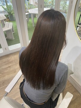 ケイリー(KAYLEE) 【イルミナカラー】オリーブベージュ