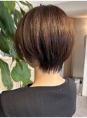 ショートボブ