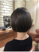 ヘアメイク フレンシア(hair make flencia) 艶髪コンパクトショートボブ【214スタイル】
