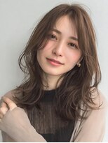 カノイ 銀座中央通り(KANOI)&nbsp;【ソフトエレガント】品よく色気を纏う抜け感くびれミディ
