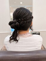 オフ(off)&nbsp;人気のクラゲヘア♪|推し活|イベント|お呼ばれ|ヘアセット