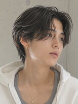 ベル 新宿(Belle)&nbsp;毛流れストレート韓国風センターパートカルマヘアメンズパーマ