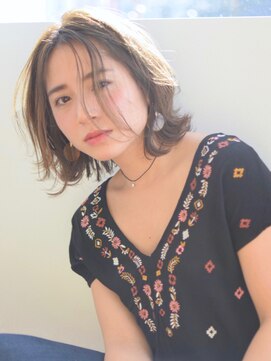 クラン(CLAN) 外国人風抜け感ルーズボブ