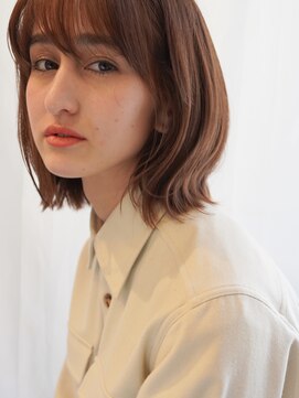 ヌース(NOUS) 【NOUS】ベージュ/ボブ/切りっぱなし/大人ショート/20代30代40代