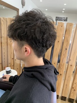 エイトクラージュ(eight courage) ゆるふわパーマスタイル