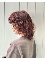 ジュリエッタ(giulietta)&nbsp;ウルフ　デジタルパーマ　チェリーレッドカラー　ダブルカラー