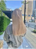 ミルキーベージュ