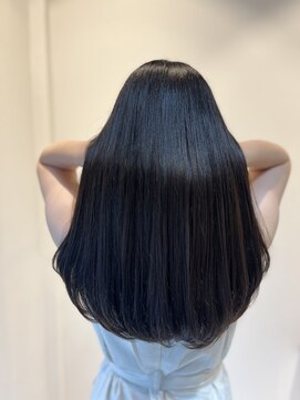 ベル(bell.) 艶ロング