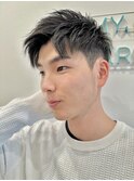 刈り上げツーブロックアップバングショートビジネスメンズヘア