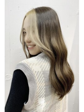 アダット 錦糸町(Adatto) 前髪インナーカラー艶髪ロングヘア