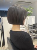 ボブ 顎下 切りっぱなし 内巻き 可愛い ショート