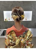 華やかなシニヨンアレンジ