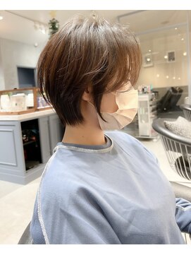 ロンドジェネルーズ 柏(Lond generous) ウェーブミディアム似合わせカットメルティカラーショート/柏柏