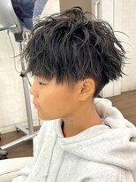ヘアアンドビューティ ガーデン ベルモール店(HAIR AND BEAUTY GARDEN)&nbsp;ツイストスパイラルパーマメンズマッシュ刈り上げ波巻きパーマ