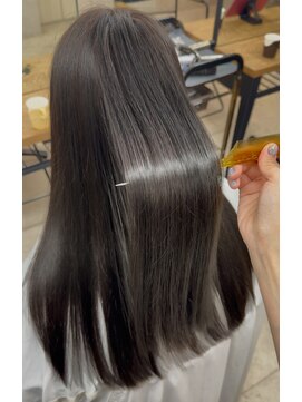 キイ ギンザ(k.e.y GINZA) 高濃度水素(ULTOWA)トリートメント/透明感オリーブグレージュ