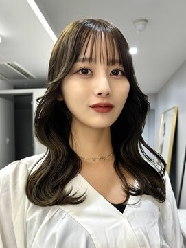 プラチナ(PLATINA) 韓国ヘアくびれヘアヨシンモリレイヤー顔まわりカット学割U24