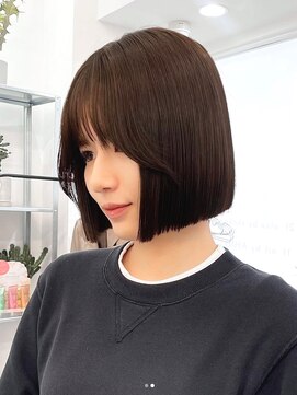 ニトバイアンキシム(nit by ahnkism) 韓国ボブ似合わせタッセルカット