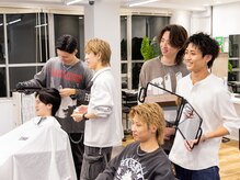 《全員接客で相談しやすい◎》ヘアケアやスタイリング1からすべてお伝えします！美容を徹底サポート！