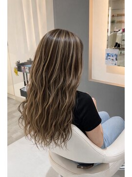 ウィル 野田阪神店(WiLL) 筋感で差がつく、海外風ハイライトカラー