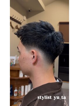 アントルポ(entrepot) 増田裕太