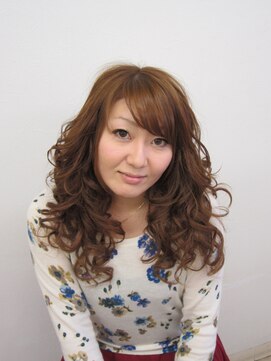 美容室イーナ(e na) ボリューム巻き髪