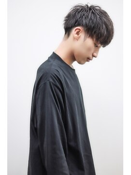 フレーム へアアンドトリートメント 天王寺北口店(FRAME) 束感ヘアツーブロックツーブロ前下がりショートマッシュ