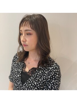 キッカ(kicca) 【kicca】アシメバング×レイヤーカット