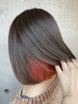 エンリー(ENlee)&nbsp;【川瀬莉穂】インナーカラー×レッド