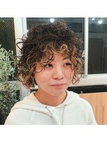 アクセヘアー 町田(acce hair)&nbsp;インナーブリーチのくりくりパーマ