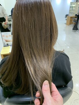 マッシュアンドマッシュアヴェダ ららぽーと福岡店(mash&mash AVEDA) 髪質改善☆オリーブベージュ　ららぽーと福岡　担当　高橋