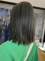 リア(Lia by KENJE)&nbsp;Lia　透明感オリーブカラー♪