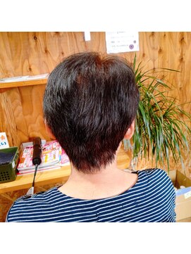 カラー専門店 色染堂 福浜西町店 cool & short